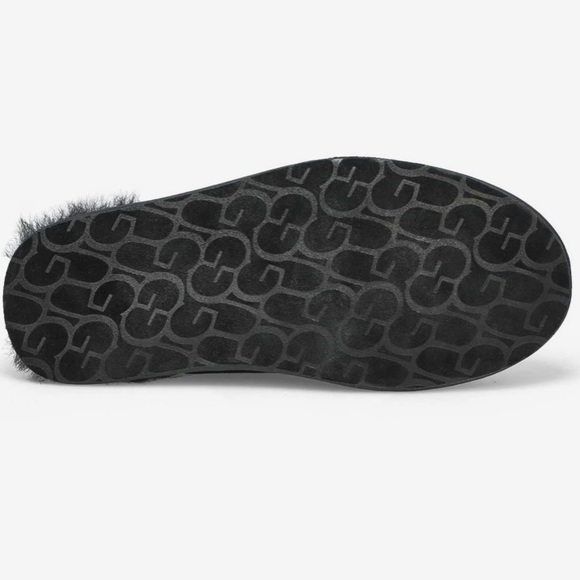 🔥🔥🔥UGG. Size 10. Color: gray - Picture 5 of 6